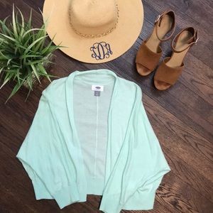 Quarter sleeve mint cardigan